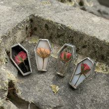 Load image into Gallery viewer, Pressed Rose Coffin Ring
